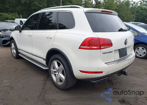 2012 Volkswagen Touareg Tdi Executive/Tdi Lux/Tdi Sport from USA, damaged, VIN WVGFK9BP2CD005065
